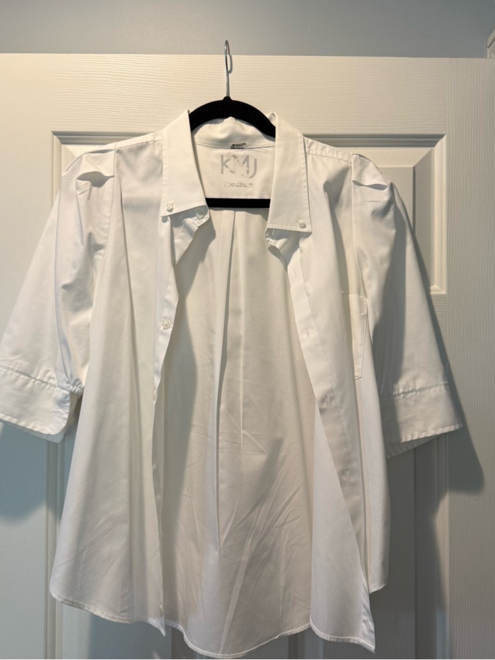 K+J White Short-Sleeve Button Front Blouse